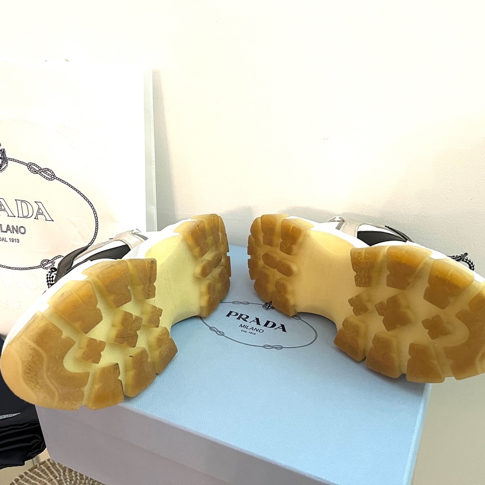 PRADA sneakers for women - Picture 10 of 11